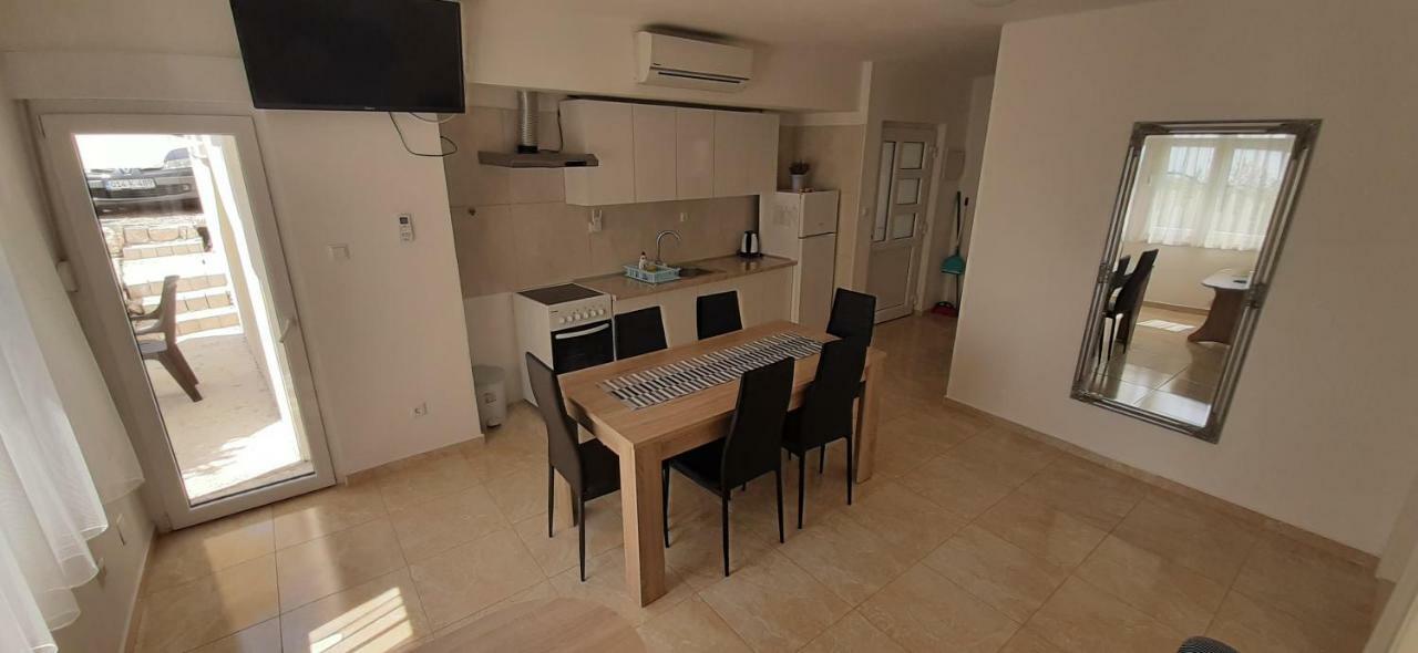 Agava Apartments Mokalo Orebić Buitenkant foto